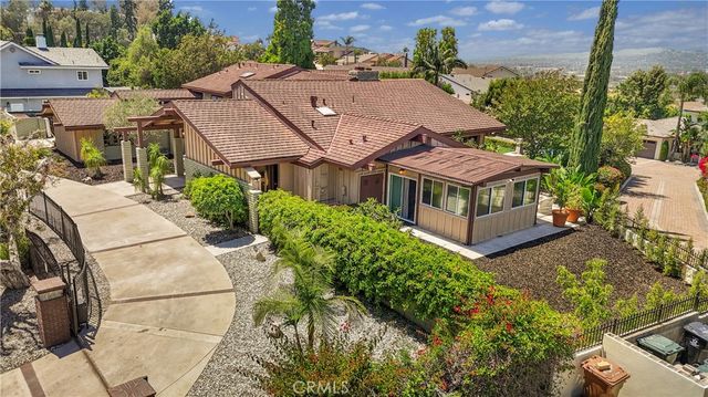 1001 W Las Palmas, Fullerton, CA 92835