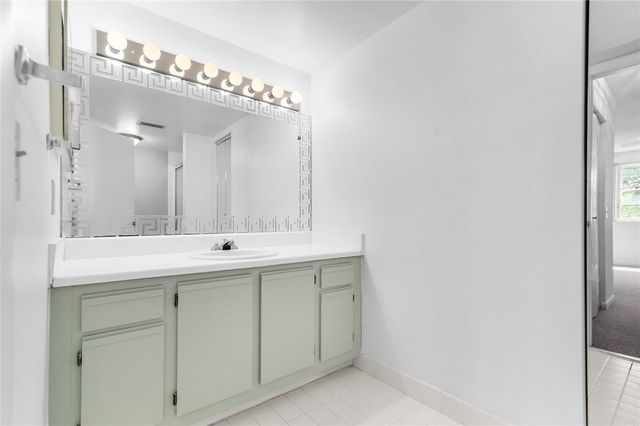 9676 W Mcnab Road 110, Fort Lauderdale, FL 33321