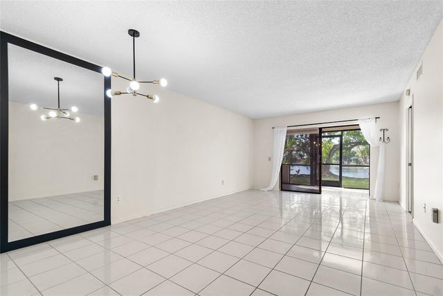 9676 W Mcnab Road 110, Fort Lauderdale, FL 33321