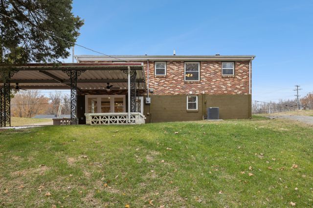 205 Edmondson Ferry Rd, Clarksville, TN 37040