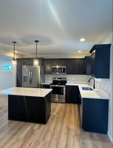 6555 Prairie Wood Drive, Mcfarland, WI 53558