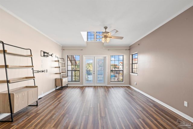 120 Baybridge Dr, Gulf Breeze, FL 32561