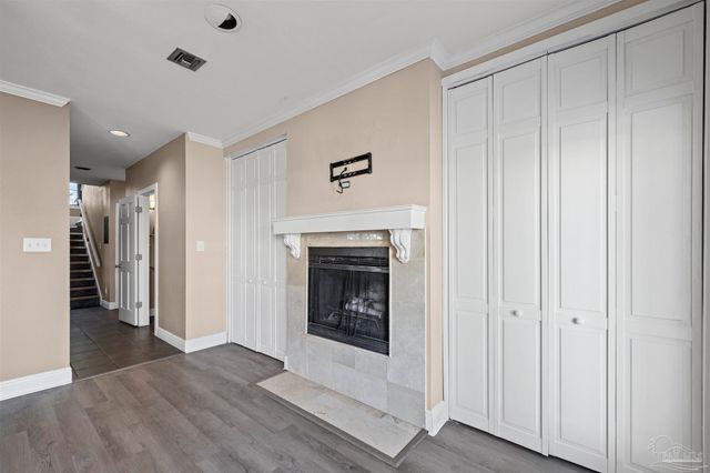 120 Baybridge Dr, Gulf Breeze, FL 32561