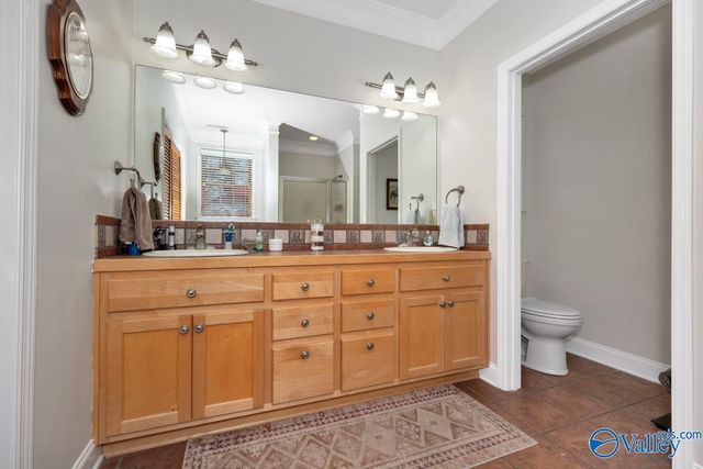 70 Cardinal Drive, Guntersville, AL 35976