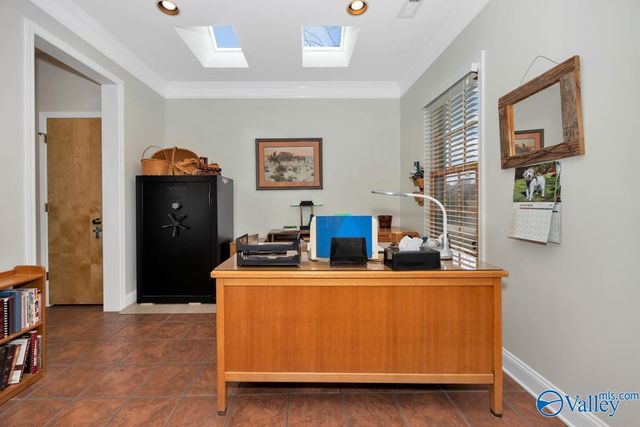 70 Cardinal Drive, Guntersville, AL 35976