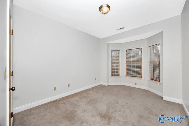 70 Cardinal Drive, Guntersville, AL 35976