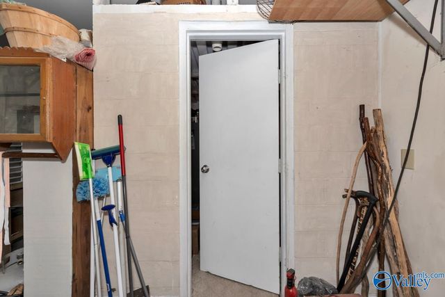 70 Cardinal Drive, Guntersville, AL 35976