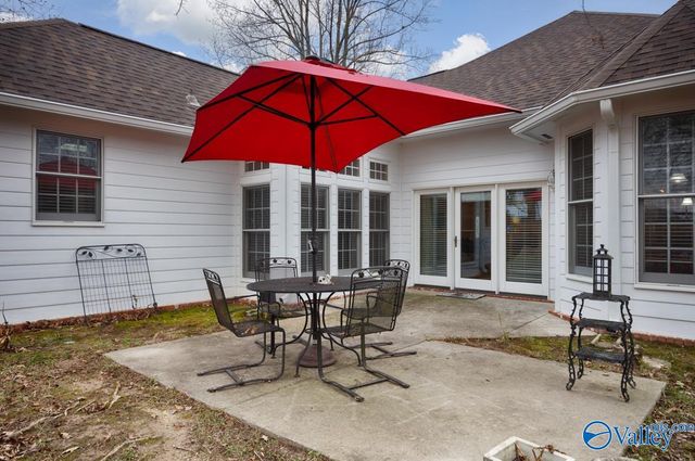 70 Cardinal Drive, Guntersville, AL 35976