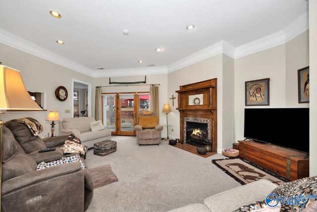 70 Cardinal Drive, Guntersville, AL 35976