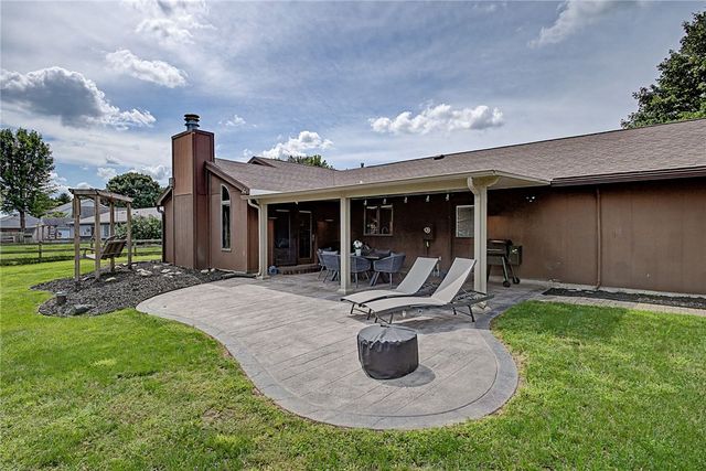 5763 Troy Frederick Road, Tipp City, OH 45371