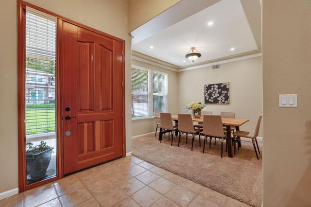 2836 Hillcrest Rd, Rocklin, CA 95765