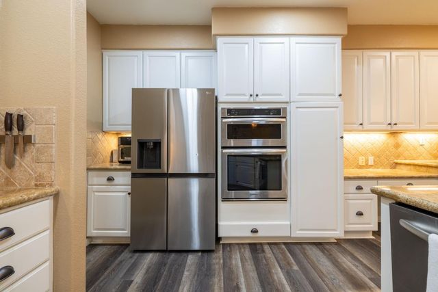 2836 Hillcrest Rd, Rocklin, CA 95765