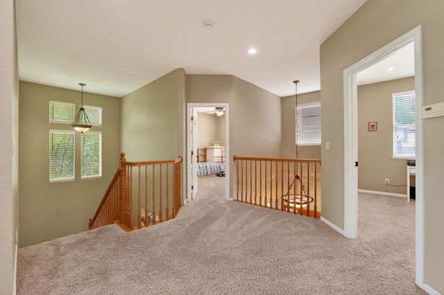 2836 Hillcrest Rd, Rocklin, CA 95765