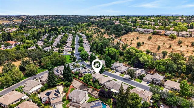 2836 Hillcrest Rd, Rocklin, CA 95765