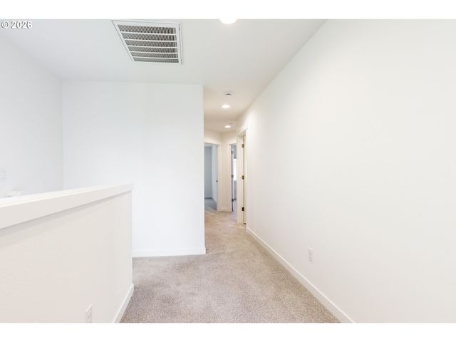 16737 Se REBSTOCK PARK Ln, Happy Valley, OR 97086