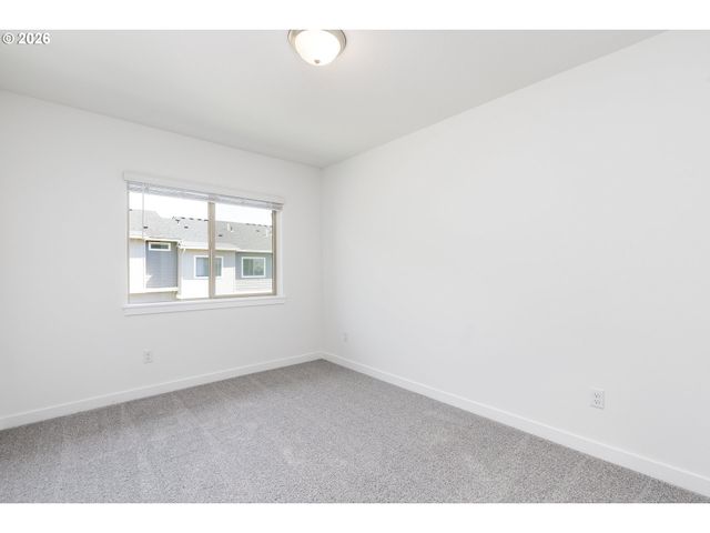 16737 Se REBSTOCK PARK Ln, Happy Valley, OR 97086