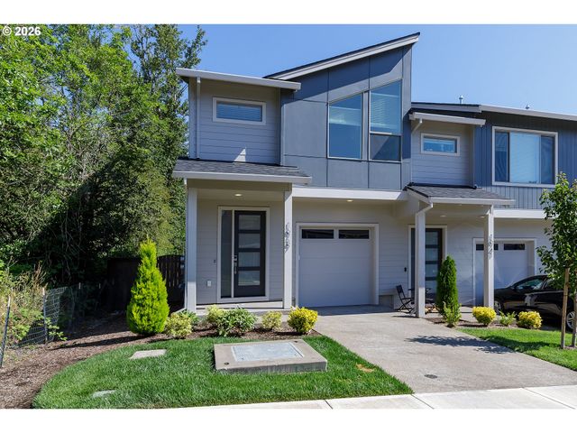 16737 Se REBSTOCK PARK Ln, Happy Valley, OR 97086