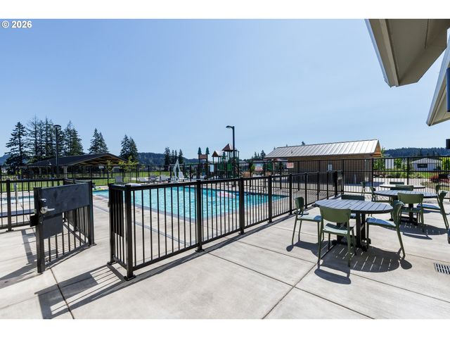16737 Se REBSTOCK PARK Ln, Happy Valley, OR 97086