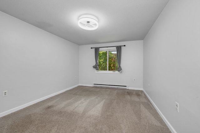144 Thissell Avenue 6, Dracut, MA 01826