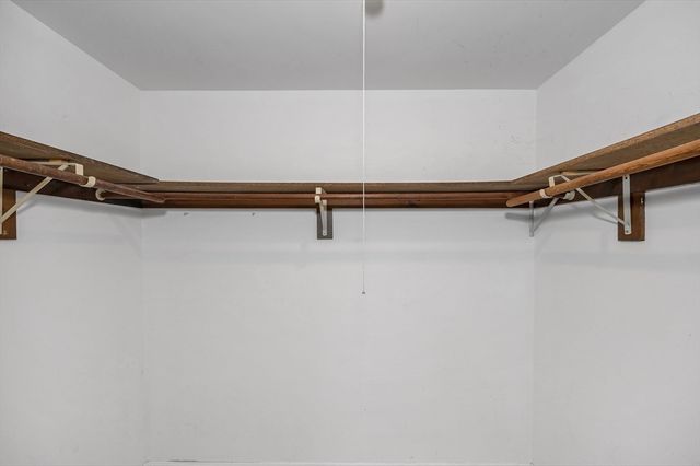 144 Thissell Avenue 6, Dracut, MA 01826