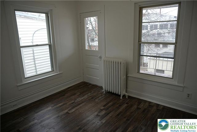 128 South west, Allentown City, PA 18102