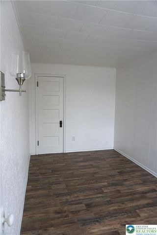 128 South west, Allentown City, PA 18102