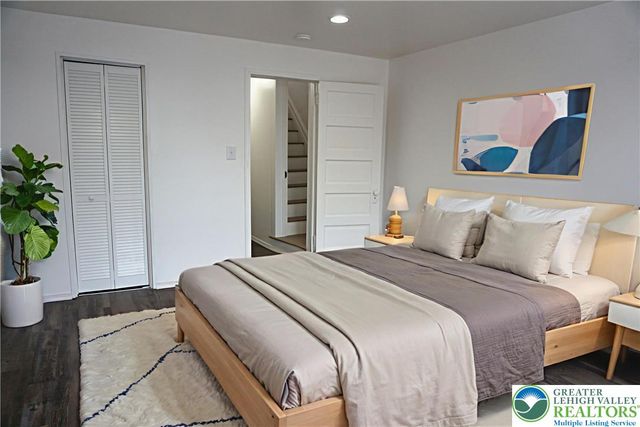 128 South west, Allentown City, PA 18102