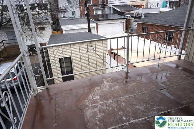 128 South west, Allentown City, PA 18102