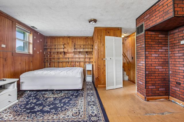 8319 Wysong Drive, Indianapolis, IN 46219
