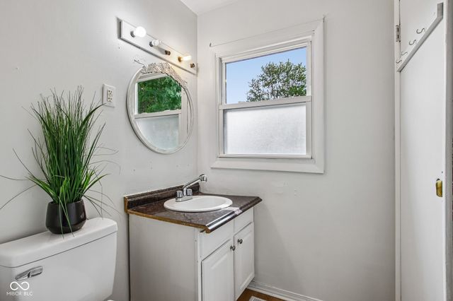 8319 Wysong Drive, Indianapolis, IN 46219