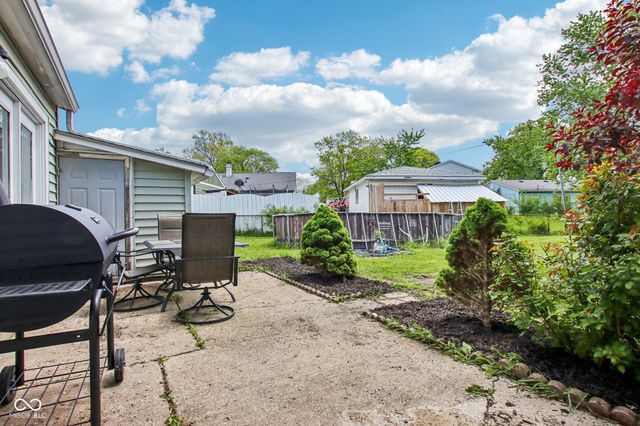 8319 Wysong Drive, Indianapolis, IN 46219