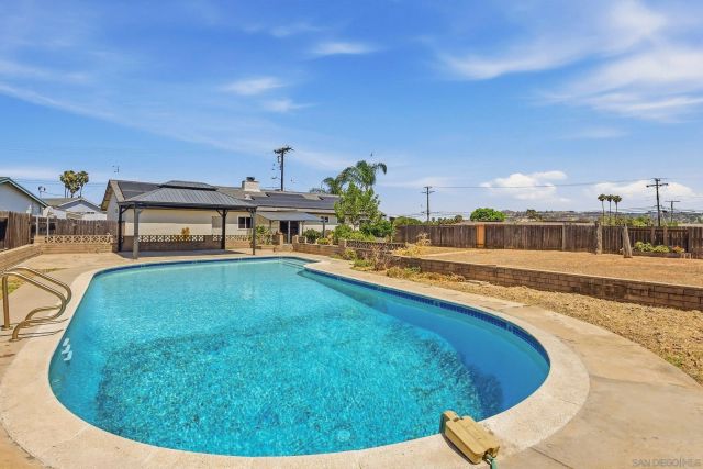 9312 Burning Tree, Santee, CA 92071