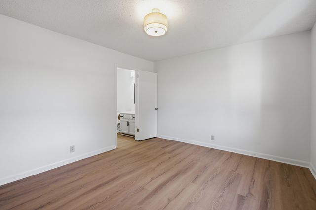 207 Fairmont Dr, Murfreesboro, TN 37129