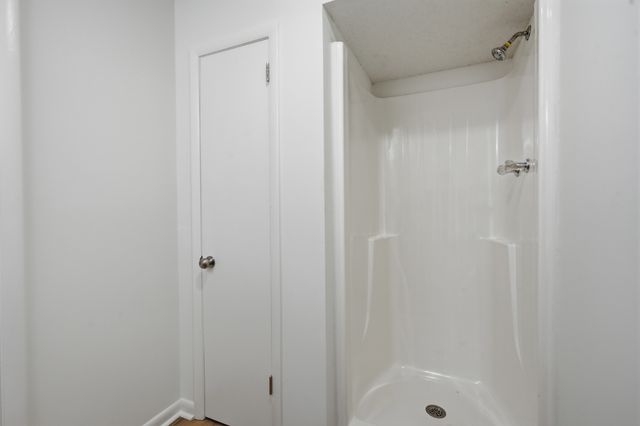207 Fairmont Dr, Murfreesboro, TN 37129