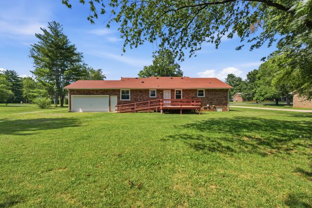207 Fairmont Dr, Murfreesboro, TN 37129