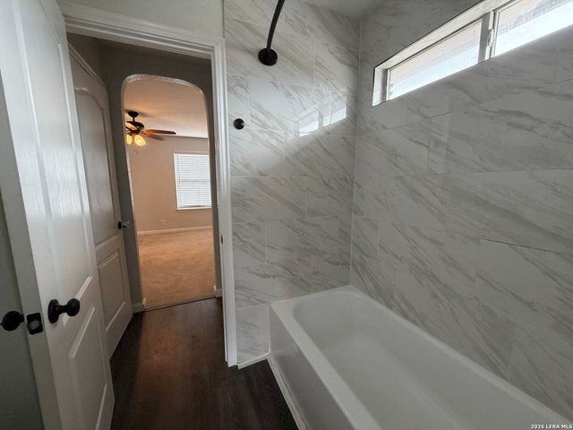 9747 JUSTICE LN, Converse, TX 78109