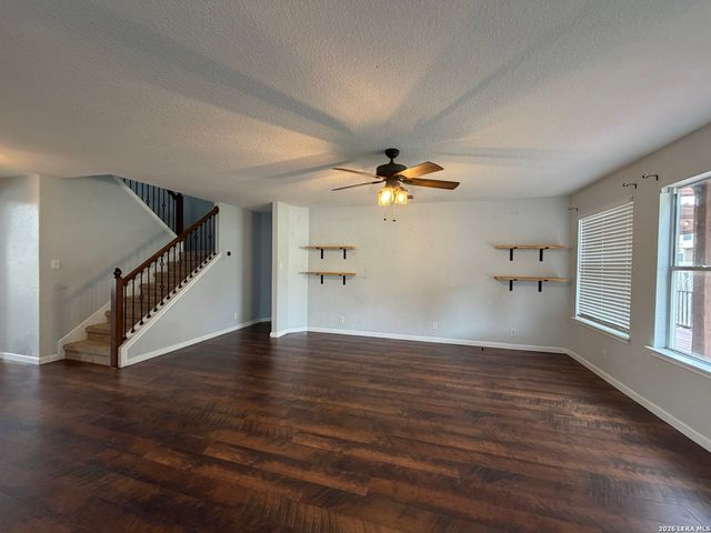 9747 JUSTICE LN, Converse, TX 78109