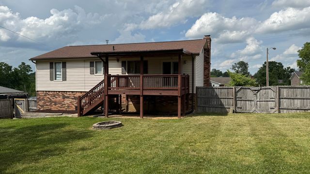 2225 Mercer Drive, Richmond, KY 40475