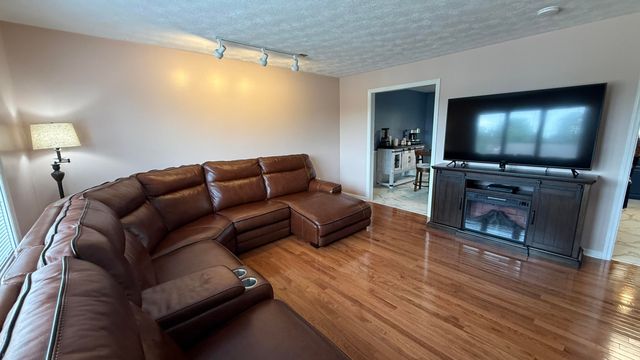 2225 Mercer Drive, Richmond, KY 40475