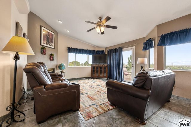 48 W Linden Ave, Pueblo West, CO 81007