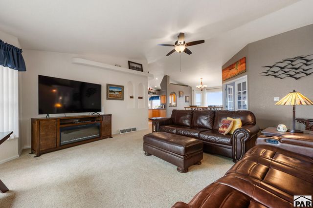 48 W Linden Ave, Pueblo West, CO 81007