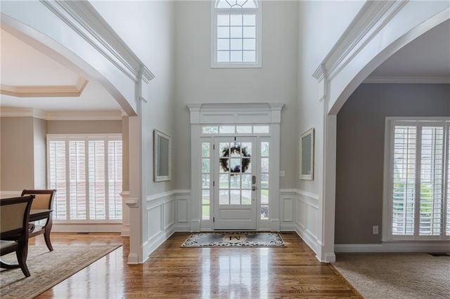 200 Long Needle Court, Sugar Hill, GA 30518