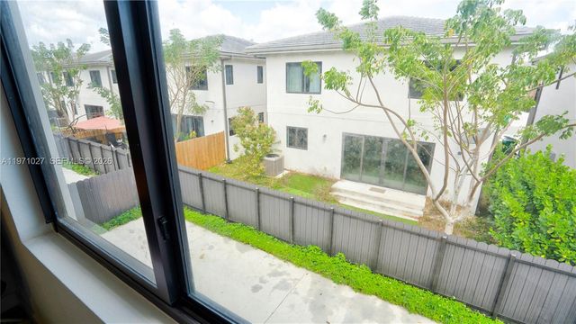 1168 NW 1st Street, Florida City, FL 33034