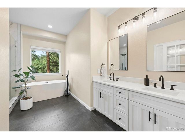 19825 Soaring Wing Dr, Colorado Springs, CO 80908