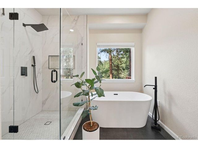 19825 Soaring Wing Dr, Colorado Springs, CO 80908