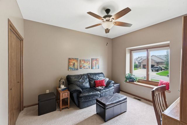 1285 N Forestview Ct, Wichita, KS 67235