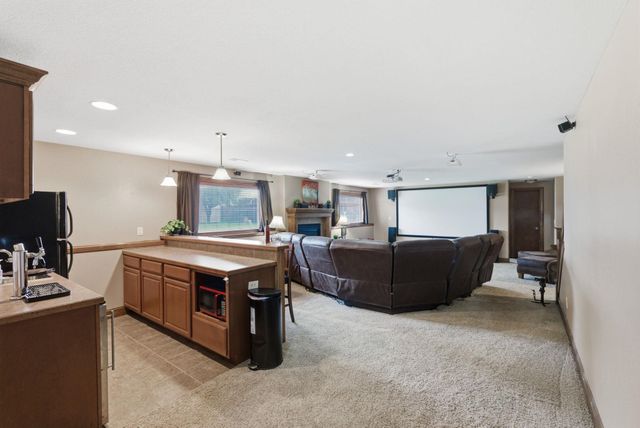 1285 N Forestview Ct, Wichita, KS 67235