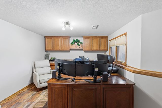 1285 N Forestview Ct, Wichita, KS 67235
