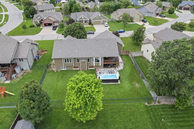 1285 N Forestview Ct, Wichita, KS 67235