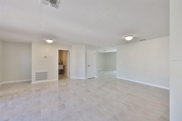 6523 KING PALM WAY, Apollo Beach, FL 33572